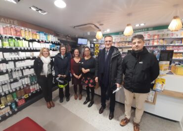 Visite du Directeur général de l'ARS dans une pharmacie, l'occasion d'évoquer les tensions d'approvisionnement et les nouvelles missions